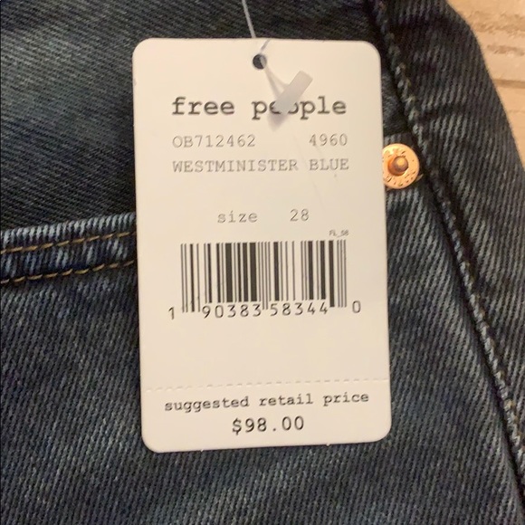 ⚡️SALE⚡️Free People Boyfriend Jeans - Picture 5 of 6